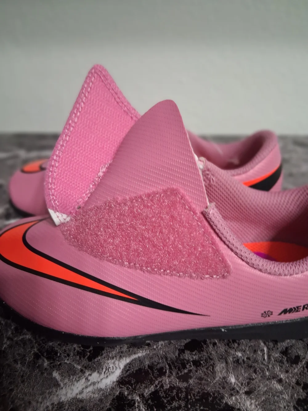 Brand New Lil Kids Nike Mercurial Pink Turf Soccer Shoes Size 10.5C